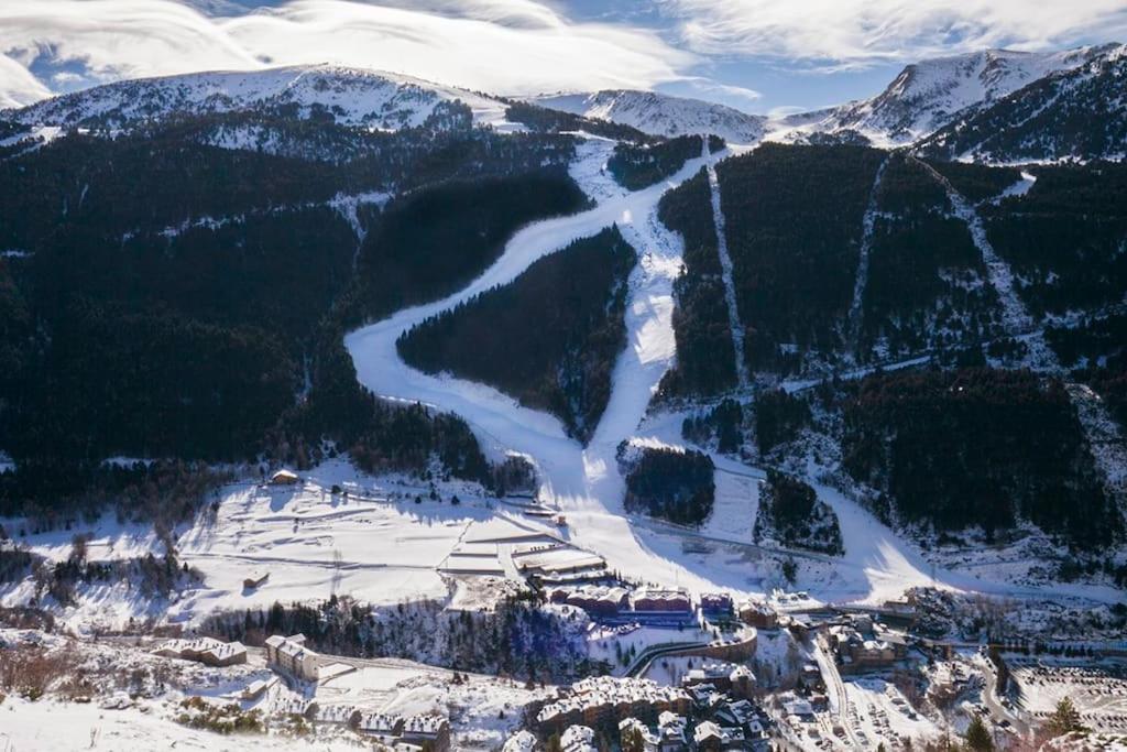 Bombonera Romantica Con Vistas A Grandvalira 埃尔塔特 外观 照片